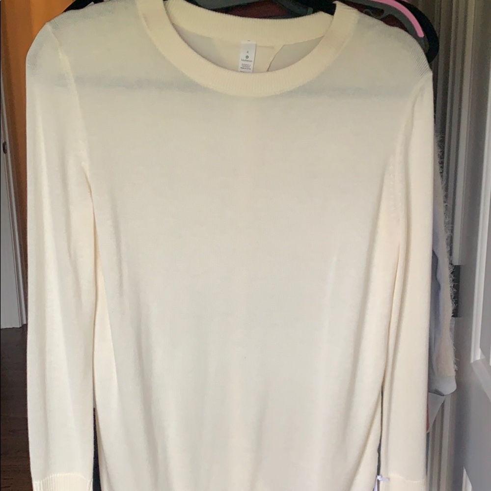 Lululemon Still at Ease Pullover!!